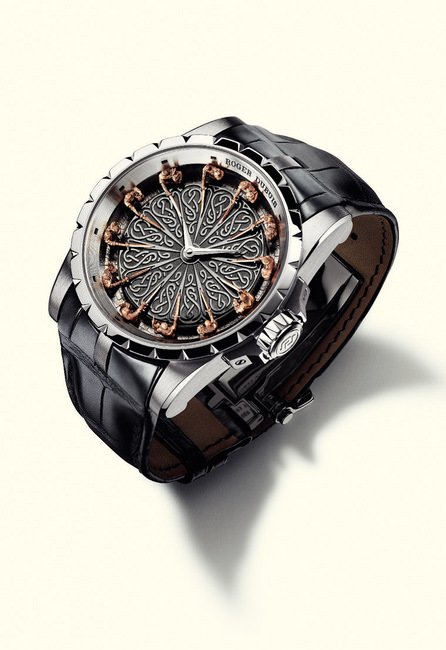 作为日内瓦的制表名家，ROGER DUBUIS罗杰杜彼时计向来以其丰富且令人惊奇的面貌而享负盛名，此圆桌骑士传奇的当代演绎也不例外