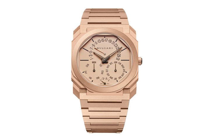 Octo Finissimo Perpetual Calendar喷砂玫瑰金万年历腕表
