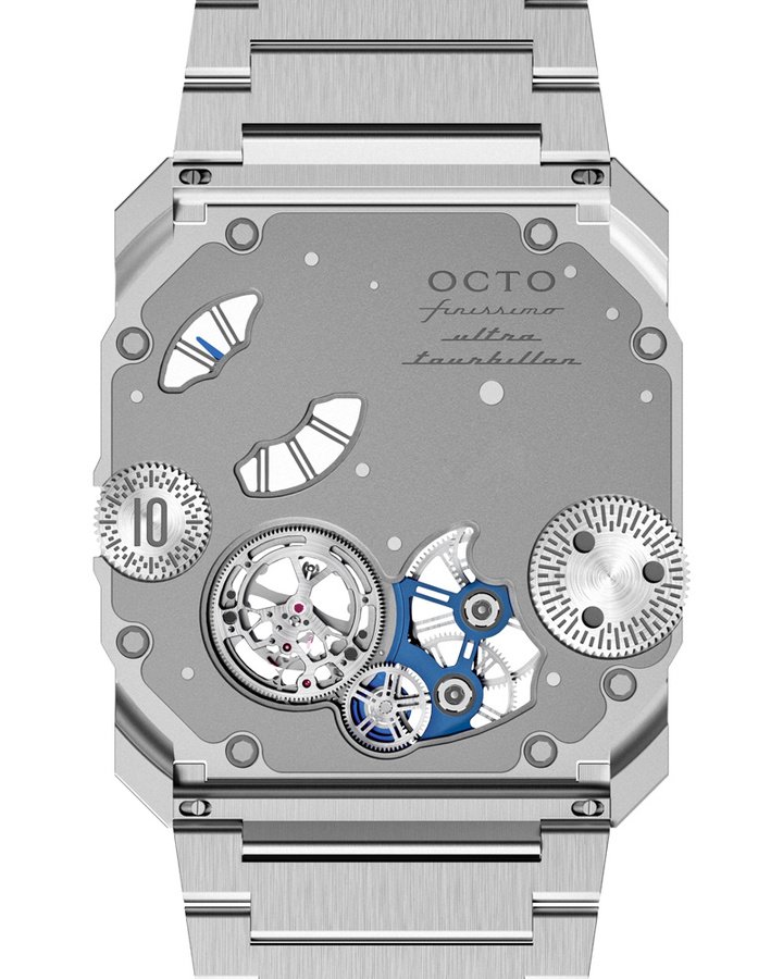 Octo Finissimo Ultra Tourbillon Platinum 之表壳与链带皆以铂金打造。