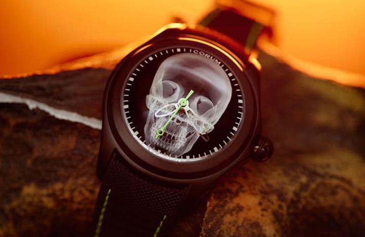Bubble 47 Skull X-Ray骷髅头手表2022年再接再厉推出第二代作品，主要变化在于一些细节如指针颜色等。