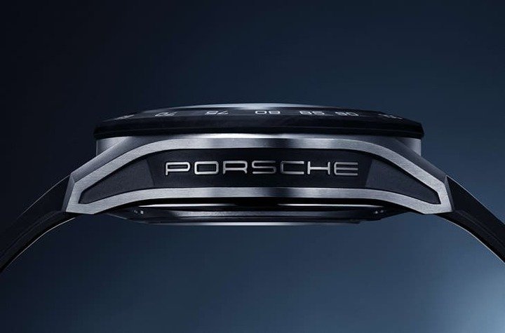 泰格豪雅再度携手保时捷打造联名表，这次双名以PORSCHE 963赛车为创作灵感。