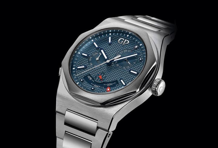 芝柏表推出最新款Laureato，表款具有万年历等级的复杂功能，同时品牌也致力将其调校操作方式化繁为简，佩戴起来轻松愉快