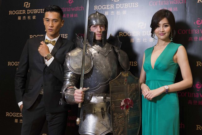  ROGER DUBUIS非凡魅力王者之剑记者会，凯渥名模钟承翰与林苇茹展演Excalibur的超凡风采