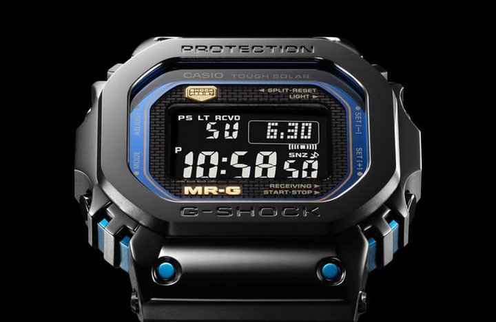 G-SHOCK的MRG-B5000系列近期以“青墨”为主题，延伸出新作MRG-B5000B-1。