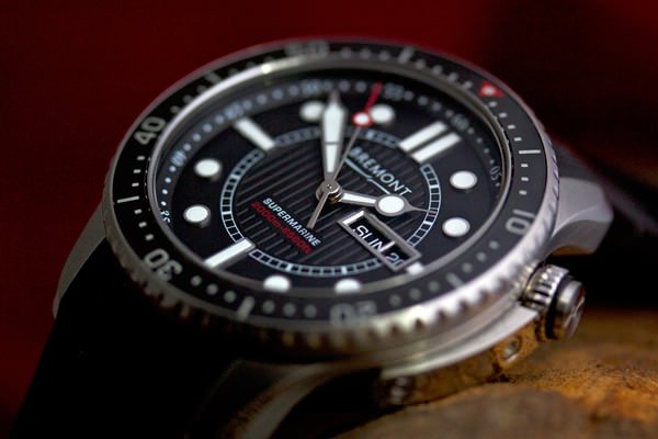 Bremont 宝名新款SUPERMARINE 2000 腕表