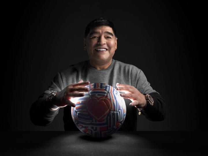 足球战神马拉杜纳 Maradona–宇舶表大使