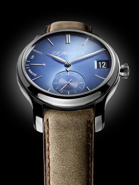  H. MOSER & CIE.勇创者万年历电光蓝腕表，独特設計颠覆制表传统