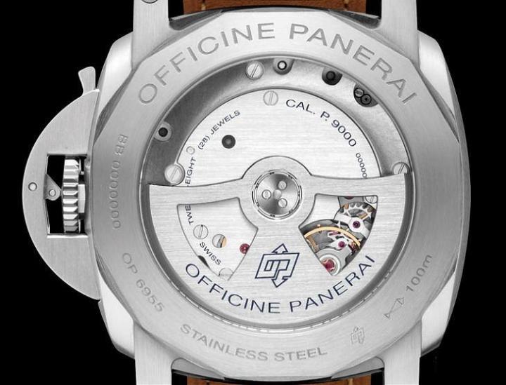 表款一如先前生肖表搭载P.9000自动机芯，配备3日动力储存，防水可达100米