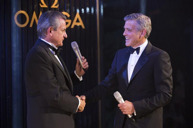 OMEGA全球总裁Stephen Urquhart先生表示，能与George Clooney先生合作，OMEGA倍感荣耀