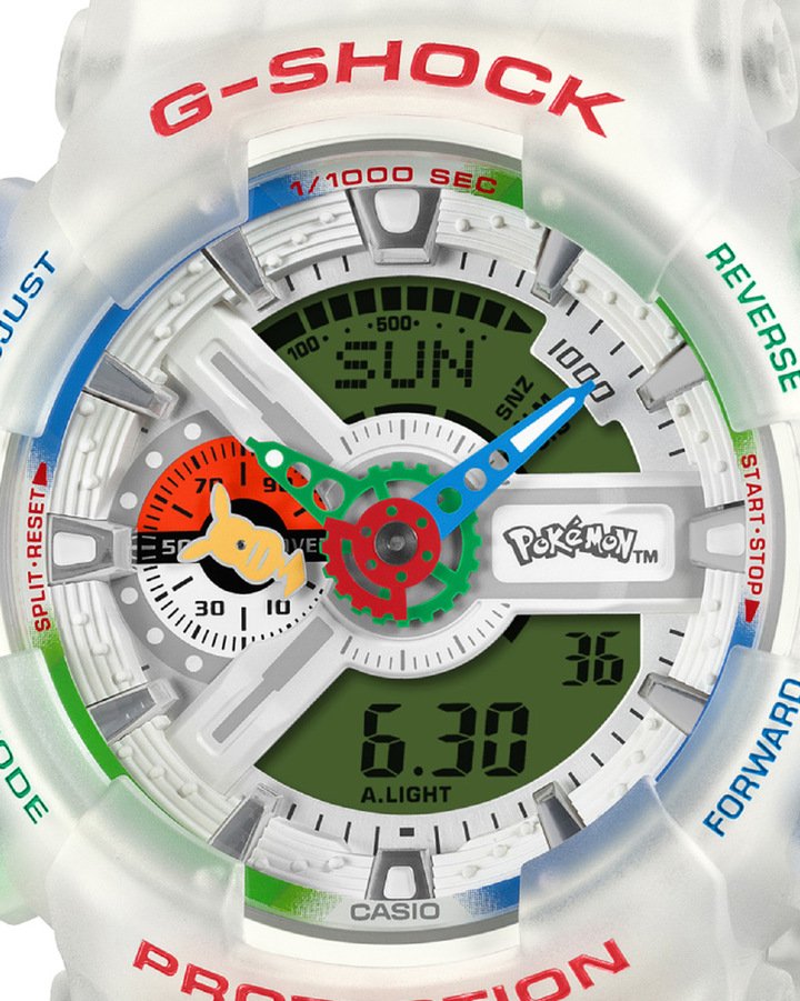 Casio G-Shock 与今年 30 周年的宝可梦联名推出 GA-110PKM 表款，将宝可梦经典色系与元素大胆设计在表盘上。
