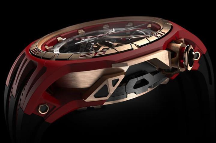 罗杰杜彼独家研发的高科技矿物复合纤维首度改为红色，搭配玫瑰金材质展现手表的高贵与热情。