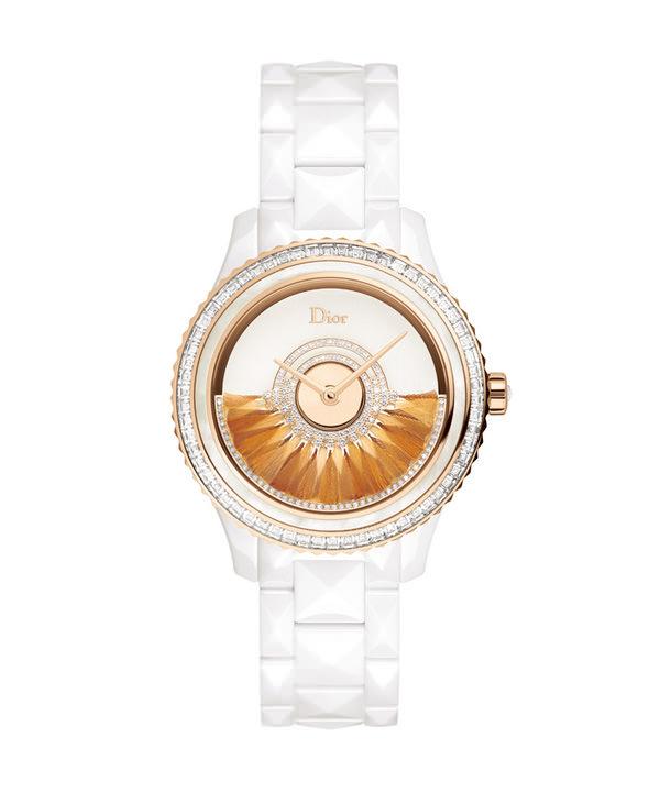 Dior VIII Grand Bal Plume 金色羽毛腕表，玫瑰金自动盘镶嵌金色羽毛与钻石