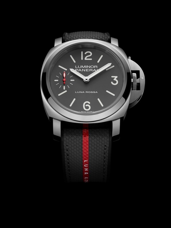 Luminor Luna Rossa PAM01653 腕表