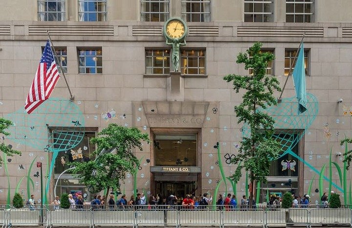百达翡丽于2008年在纽约第五大道TIFFANY旗舰店开设品牌专卖店