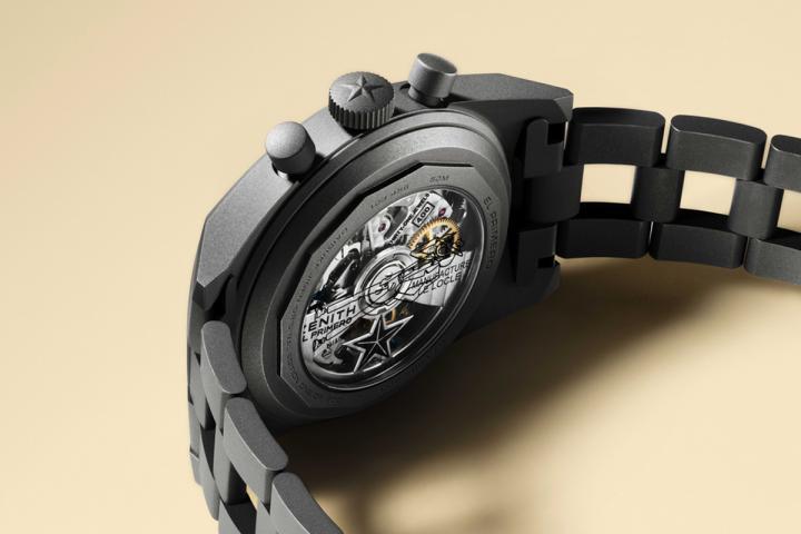 腕表搭载 El Primero 400 自动上链机芯，这枚传奇 1969 年机芯的直系后裔完全由 Zenith 自制研发。其振频达 5 赫兹，可精准测量至 1/10 秒，动力储存达 50 小时。