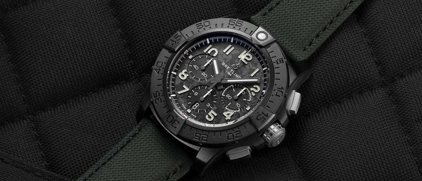 Breitling 推出新款 Avenger 系列飞行员腕表：夜间任务