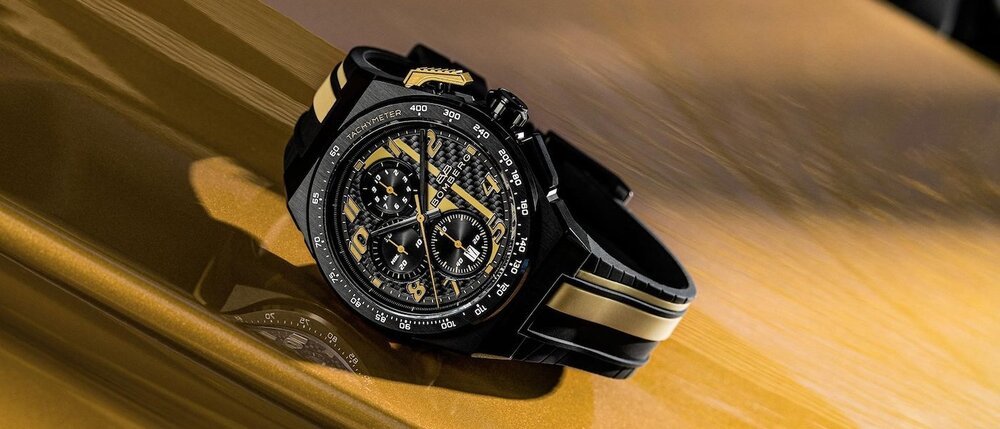 双轨竞速，碳纤驭时：Bomberg 全新推出 Apex Carbon 系列