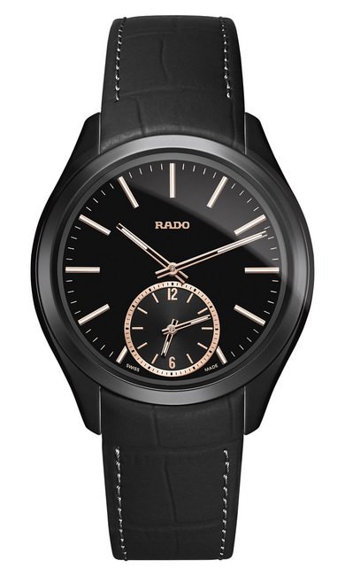 RADO HyperChrome 陶瓷触控双时区腕表体采用高科技陶瓷制成甚至在通过安检时亦无需摘下