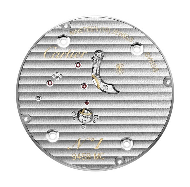  Rotonde de Cartier Tourbillon Lové浮动式陀飞轮腕表表壳上的每个细节都彰显丰富的精神内涵