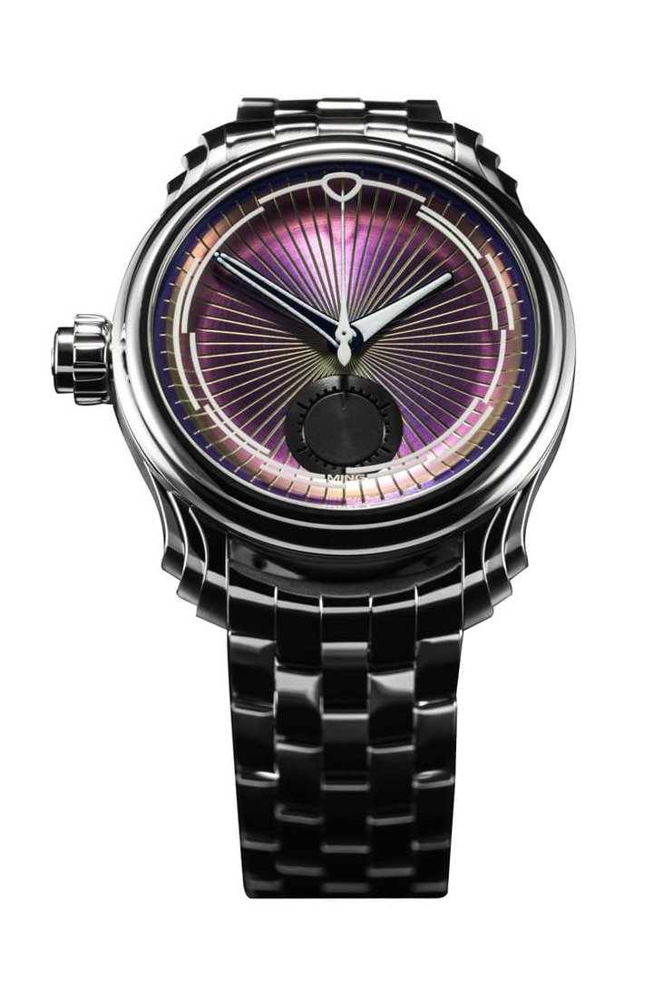 MING 57.04 Iris