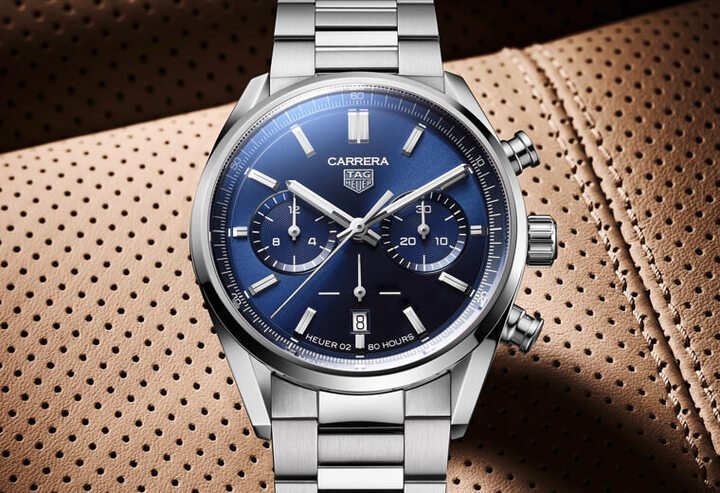 继重新设计的Carrera Sport Calibre H02后，泰格豪雅再推出形象更优雅内敛的Carrera Chronograph