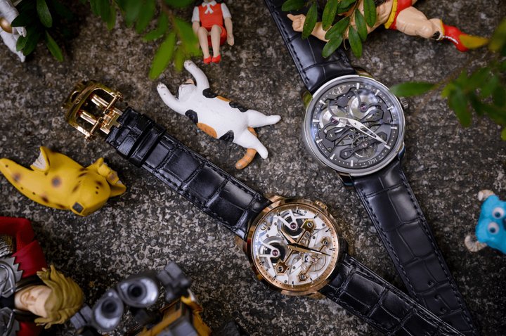 非凡金桥Classic Bridges自动腕表以及Neo-Bridges双钛金桥自动腕表，通透的设计让人可以一亏内部精美细节