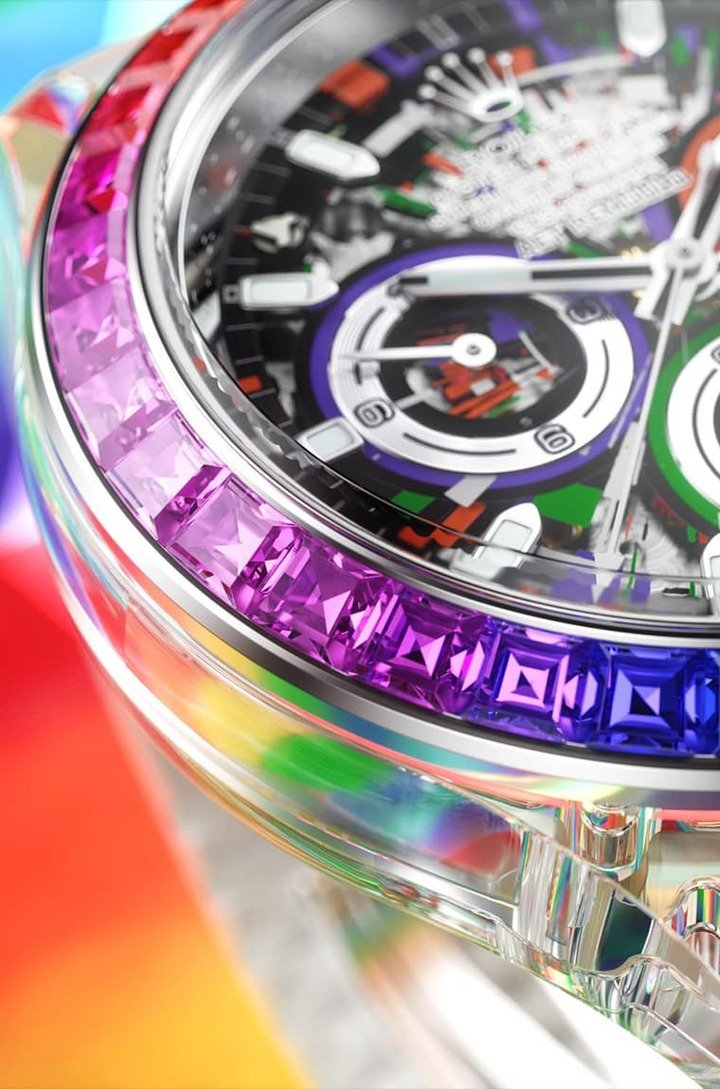 蓝宝石表壳搭配彩色宝石表圈，这种组合在高级表坛并不多见。Source：AET REMOULD