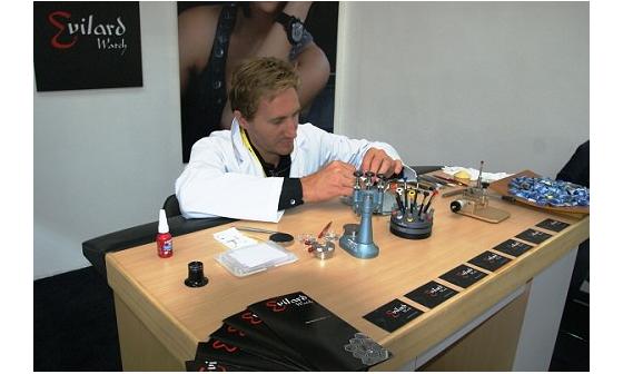 小型瑞士手表制造商着手“抢滩”中国内地市场