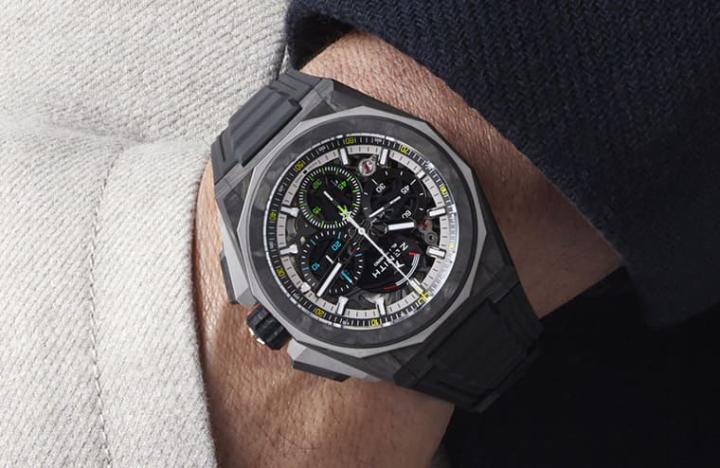 DEFY Extreme系列2022年首度采用碳纤维材质，其轻盈坚固的特性配上手表的大表径有助提升佩戴舒适度。