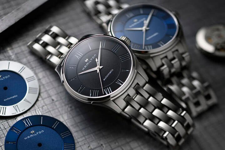 Jazzmaster Automatic搭载的H-10机亦具备Swatch集团新创NivachronTM钛游丝