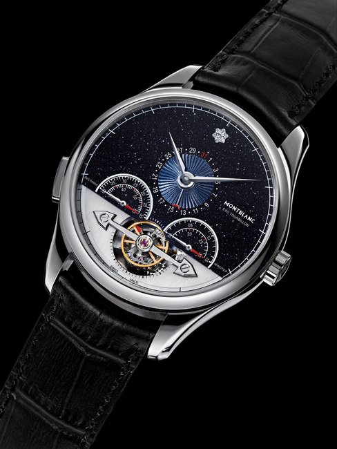 万宝龙传承Chronométrie系列外置陀飞轮瓦斯科．达．伽马计时码表限量版，深蓝色砂金石表盘代表繁星灿烂的夜空，象征指引瓦斯科．达．伽马前行的南半球夜空