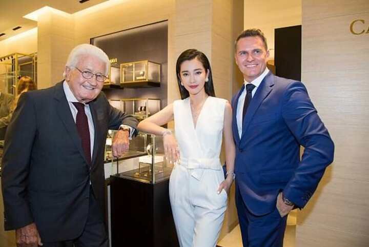 李冰冰出席琉森专卖店开幕仪式