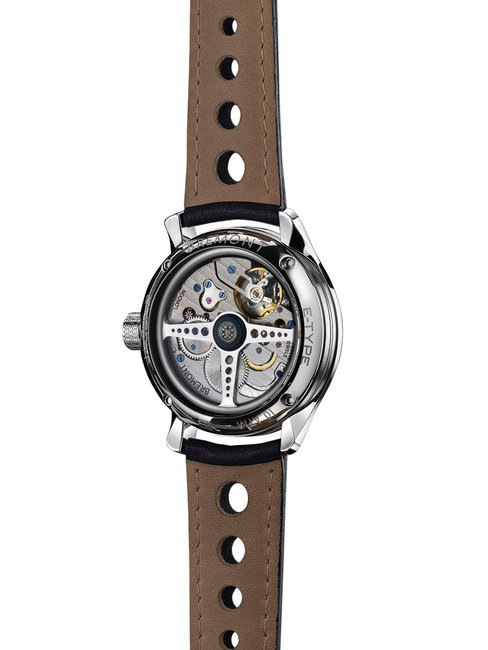 跑车方向盘启发了BREMONT Jaguar MKI及 MKII腕表的摆陀设计