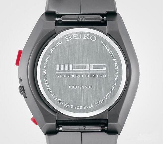 表款搭载石英机芯因此採用实底盖，不过底盖上刻有"GIUGIARO DESIGN"的Logo以及限量编号，让人更加爱不释手