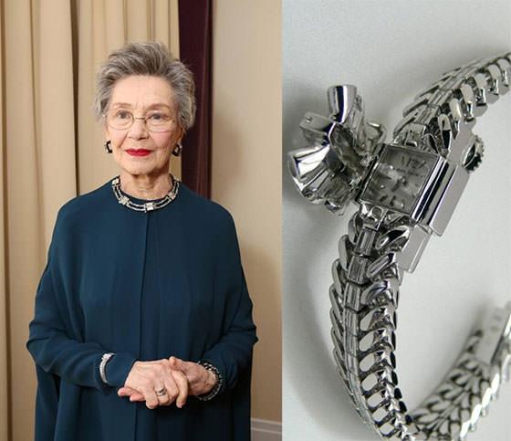 埃玛妞•丽娃佩戴积家Duoplan Joaillerie古董腕表