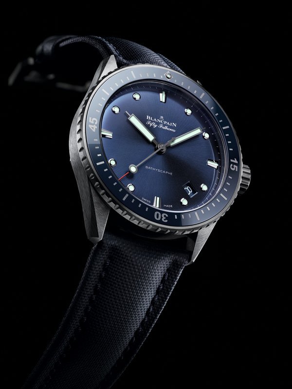 宝珀五十噚系列深潜器Bathyscaphe大三针腕表