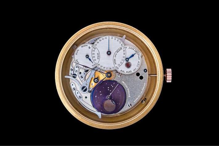 Tanguy Huret设计的年历显示