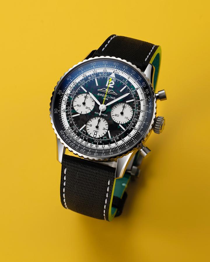 Navitimer B01 Chronograph 43 Aston Martin Aramco Formula One™ Team 联名计时腕表