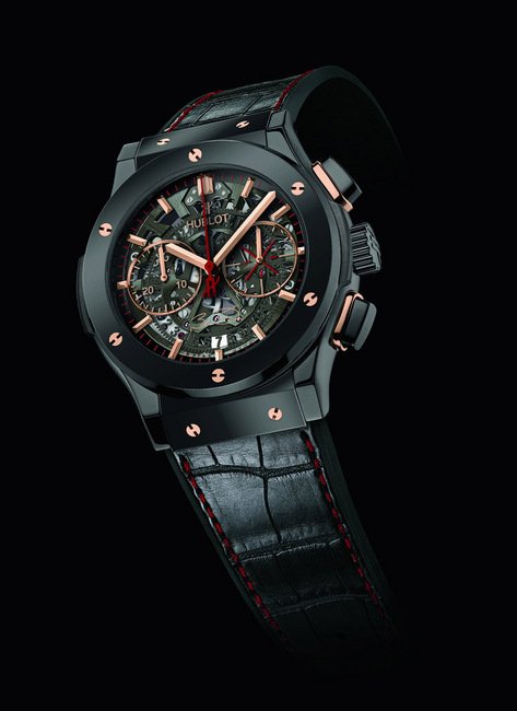 Classic Fusion Dwyane Wade经典融合德韦恩．韦德腕表搭载 HUB1155自动机械镂空计时机芯， 6点钟位置印有Dwyane Wade签名