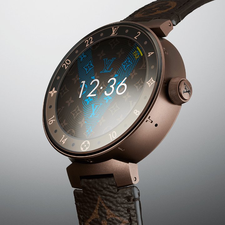 萤幕的分辨率也更高，在Wear OS by GoogleTM作业系统加持下，操作经验更简单优质，获得资讯的速度也更快