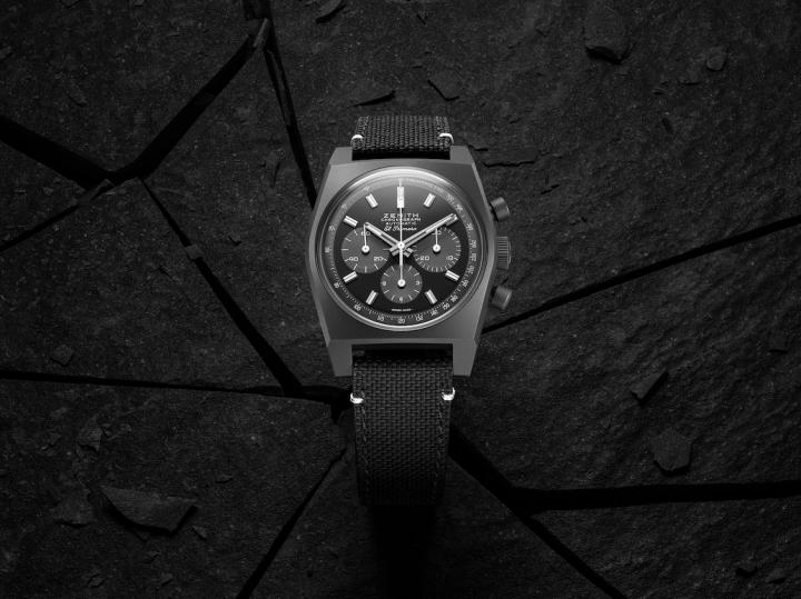 Chronomaster复刻版“暗影”手表揭开50年前的神祕面纱，重现于世