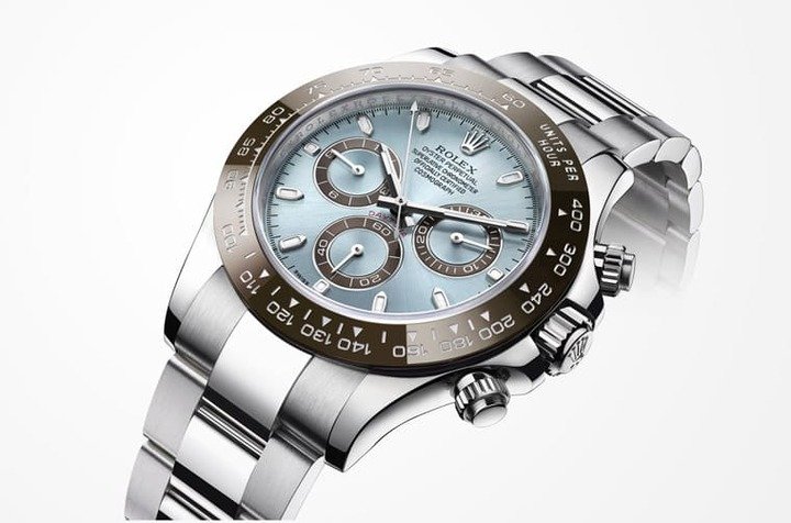 2013的Daytona铂金冰蓝面116506。