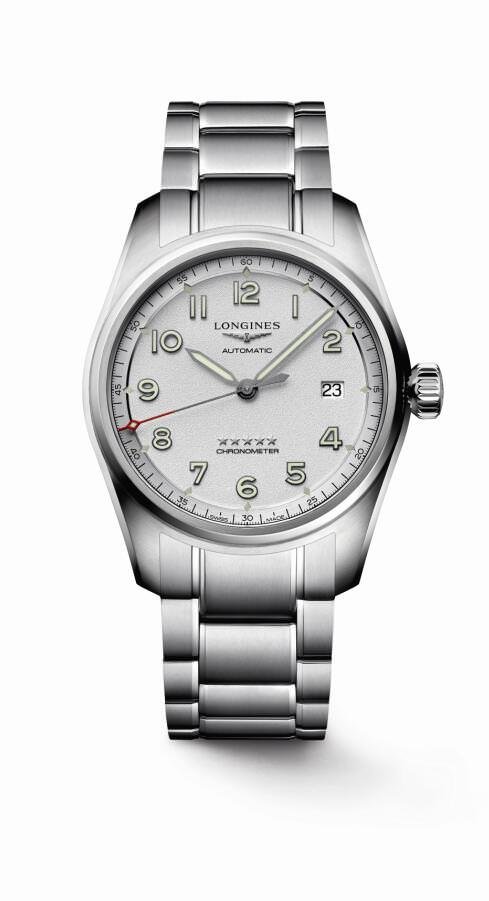 浪琴先行者系列（ref. L3.810.4.73.6），表盘直径40mm，蓝宝石表镜，银色麦粒纹饰表盘镶嵌阿拉伯数字时标，喷砂指针涂以Super-LumiNova夜光涂层