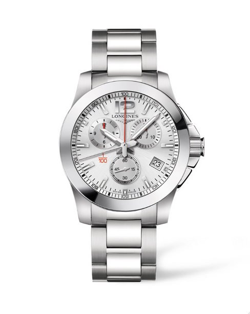 LONGINES Conquest 1/100秒赛马计时腕表搭载L440计时石英机芯，搭配 精钢链带配以单按钮三重安全折叠式表扣