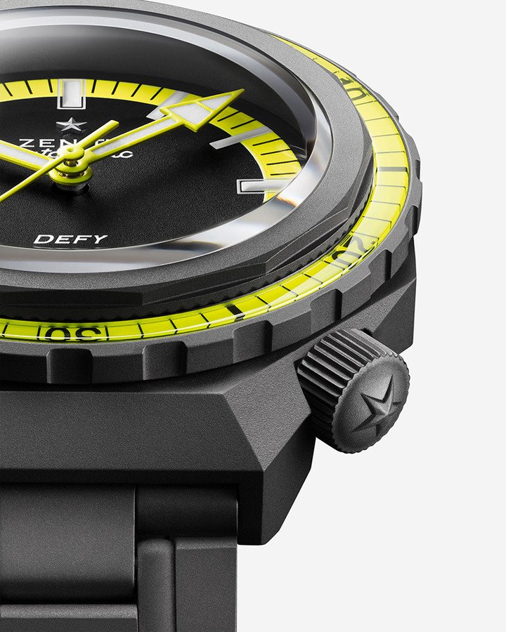 Defy Revival Diver Shadow腕表忠于原版Defy系列腕表的设计语言，沿用其标志性的十四边形表圈设计，更设有钛金属材质打造的圆形单向旋转表圈，并以黄色蓝宝石嵌片。