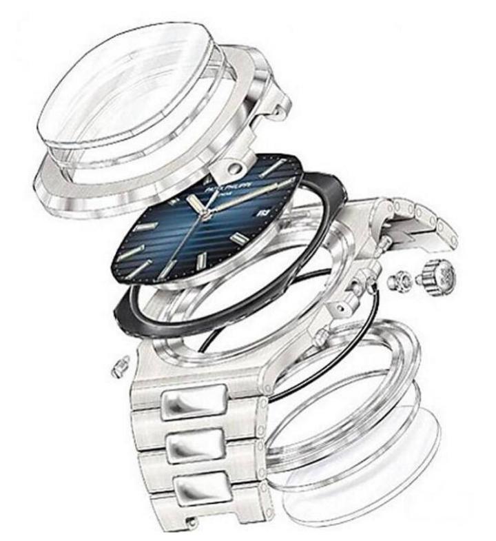 30周年的改款重点在于细节处的微调升级，包括三件式结构表壳、透明底盖，整体线条也变得较为柔和