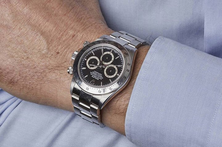 为了犒赏自己经过低潮后再起的奋斗过程，Kristensen决定选购一款ROLEX Daytona计时码表作为自己的胜利纪念