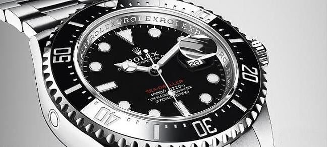 Sea-Dweller问世50周年，如今2017年新款的Sea-Dweller则以43毫米表壳重新演绎