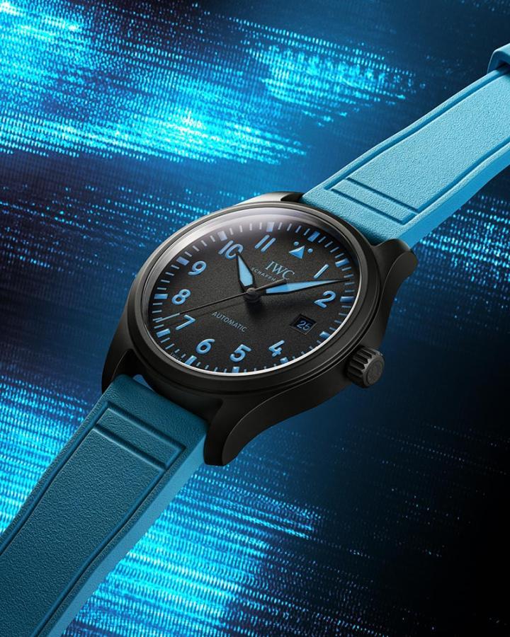 飞行员自动腕表 41"George Russell" 特别版 (IW328107)