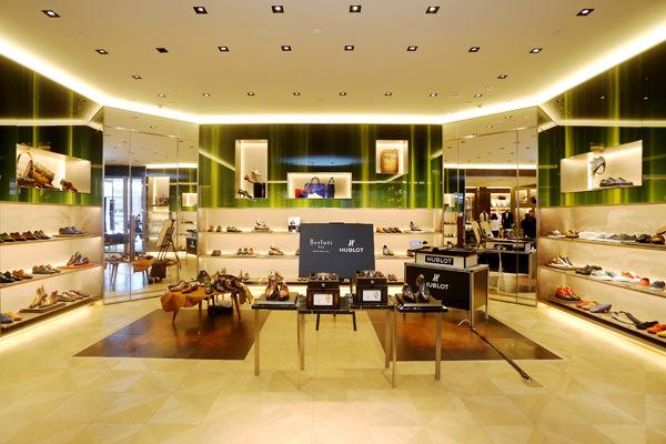 宇舶表于Berluti北京国贸旗舰店发布经典融合Berluti腕表